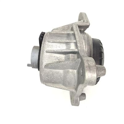 ベンツV-CLASS W447 A4472410313のための4472410313エンジン マウントのゴム製材料